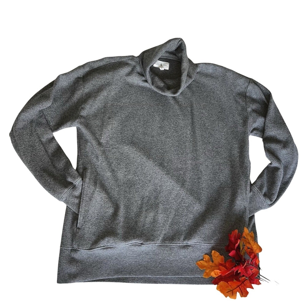 Women's Gray Turtleneck Sweater Size S Longline Relaxed Knit Winter Pullover Top